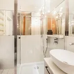Parking & Balkon Apartament