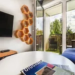 Apartament Parking & Balkon *