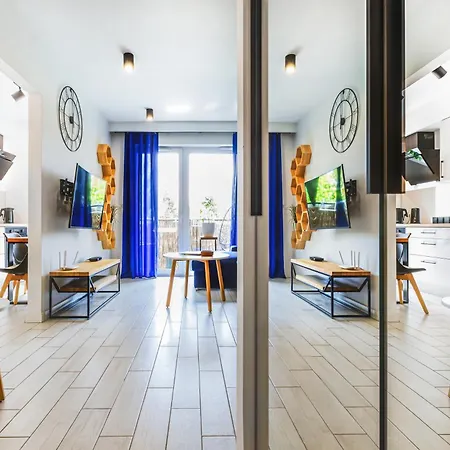 Apartment Parking & Balkon *